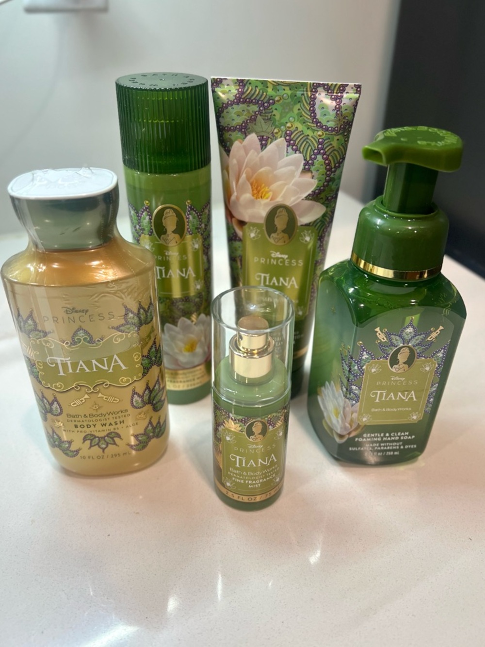 Bath & Body Works - Disney Collection (Princess Tiana) Green Bath & Body Set
